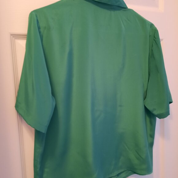 Brand New Beautiful Green Color Blouse 100% Polyester - Picture 6 of 7